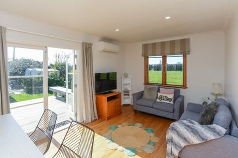 Photo of property in 524 Lawn Road, Clive, Hastings, 4180