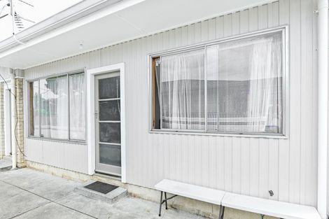 Photo of property in 209 King Street South, Hastings, 4122