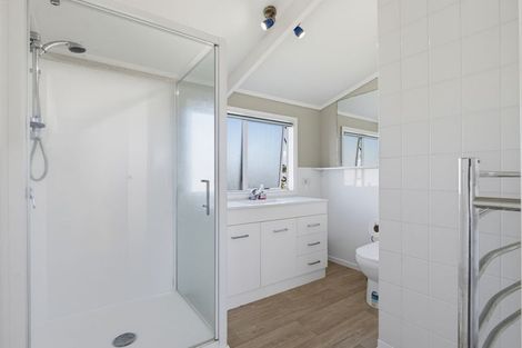 Photo of property in 175 Windermere Drive, Poike, Tauranga, 3112