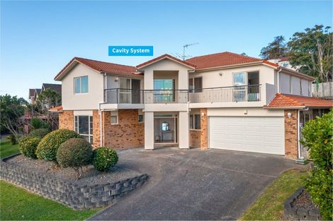 Photo of property in 6 Kittiwake Drive, Schnapper Rock, Auckland, 0632