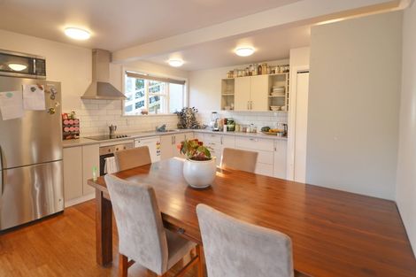 Photo of property in 23 Ngaio Gorge Road, Ngaio, Wellington, 6035