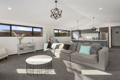 Photo of property in 6 Loch Haven Lane, Kinloch, Taupo, 3377