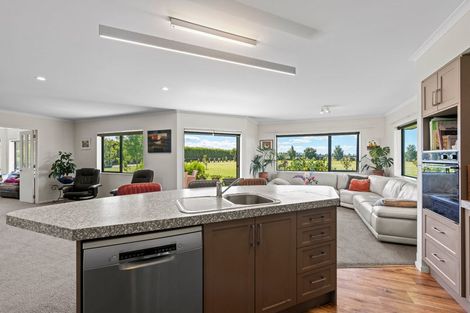 Photo of property in 1367 South Eyre Road, Swannanoa, Rangiora, 7476