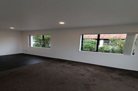 Photo of property in 1/111 Lincoln Park Avenue, Massey, Auckland, 0614