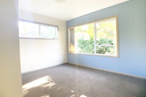 Photo of property in 11 Gladys Avenue, Glenfield, Auckland, 0629