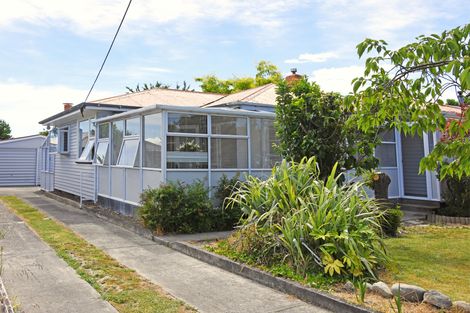 Photo of property in 24 Fergusson Street, Solway, Masterton, 5810