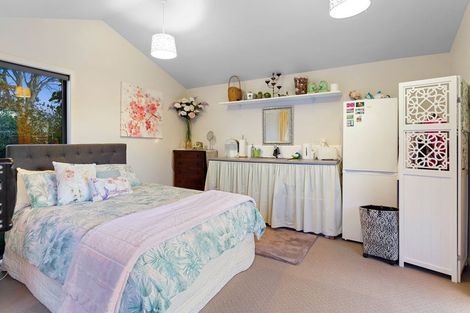 Photo of property in 387a Te Moana Road, Waikanae, 5036