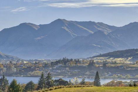 Photo of property in Meadowstone Alpha Series, 32 Sapphire Spring Rise, Wanaka, 9305