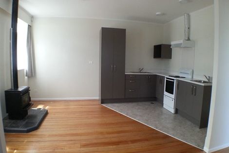 Photo of property in 5 West Coast Road, Glen Eden, Auckland, 0602