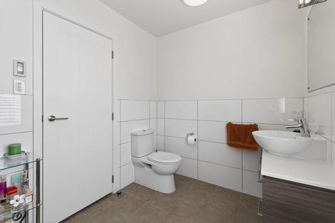 Photo of property in 60 Landmark Terrace, Orewa, 0931