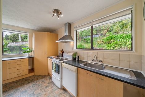 Photo of property in 2a Pokaka Street, Birchville, Upper Hutt, 5018