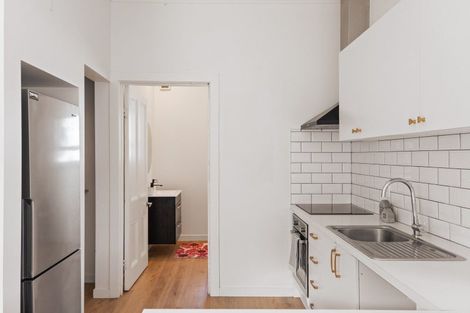 Photo of property in 15 Oman Street, Kaiti, Gisborne, 4010