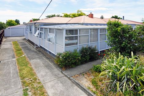 Photo of property in 24 Fergusson Street, Solway, Masterton, 5810