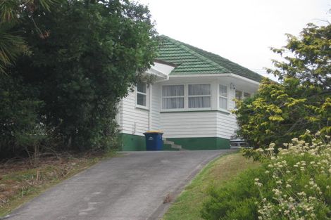 Photo of property in 1/53 Ramillies Place, Glenfield, Auckland, 0629