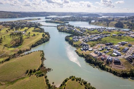 Photo of property in 60 Omahina Street, Raglan, 3225