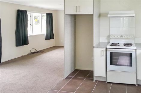Photo of property in 10 Roys Road, Weymouth, Auckland, 2103