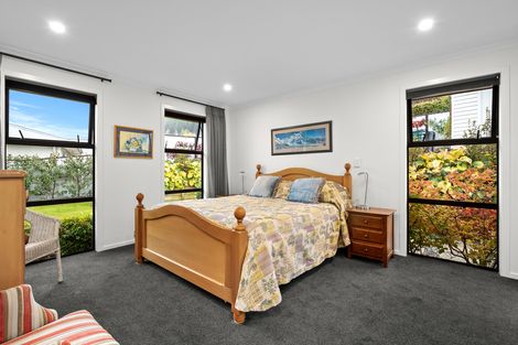 Photo of property in 76 Shields Street, Clyde, 9330