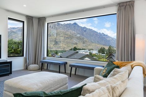 Photo of property in 5 Batsford Lane, Lower Shotover, Queenstown, 9371