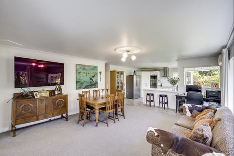 Photo of property in 2 Fern Grove, Taradale, Napier, 4112