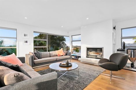 Photo of property in 107 Hinemoa Street, Birkenhead, Auckland, 0626