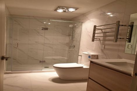 Photo of property in 7a Marco Place, Highland Park, Auckland, 2010