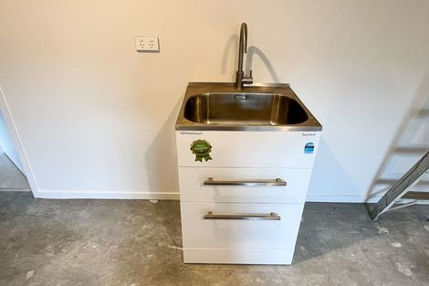 Photo of property in 10 Mccahon Lane, Rolleston, 7615