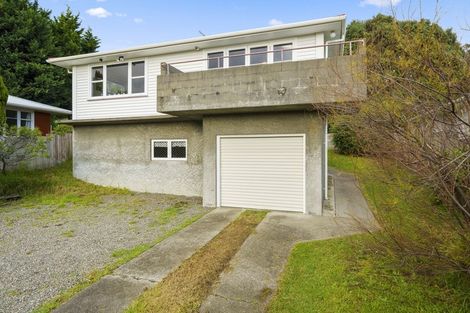 Photo of property in 18 Tarawa Street, Paekakariki, 5034