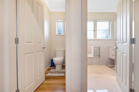 Photo of property in 13 Vardon Road, St Andrews, Hamilton, 3200