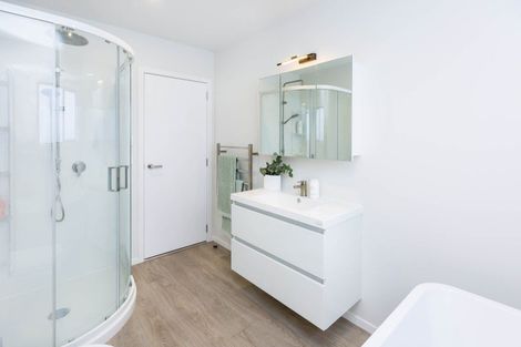 Photo of property in 20 Salisbury Crescent, Wallaceville, Upper Hutt, 5018