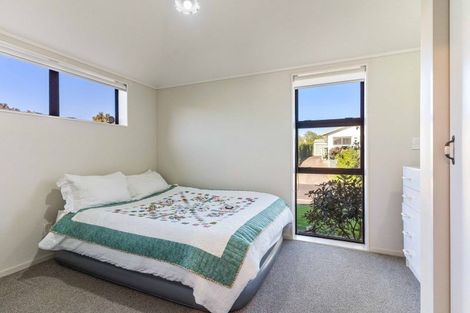 Photo of property in 103 Everitt Crescent, Whangamata, 3620