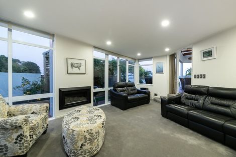 Photo of property in 18 Beach Grove, Omokoroa, 3114