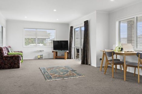 Photo of property in 40 Excelsa Place, Papamoa Beach, Papamoa, 3118