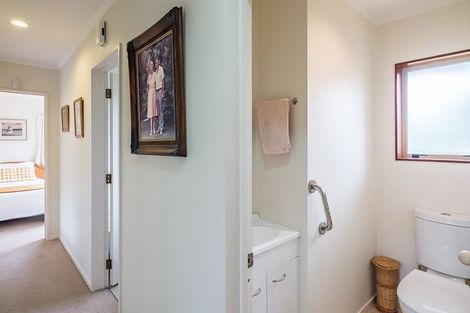 Photo of property in 96 Cedar Drive, Paraparaumu Beach, Paraparaumu, 5032