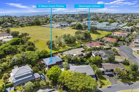 Photo of property in 5 Mizen Court, Torbay, Auckland, 0630
