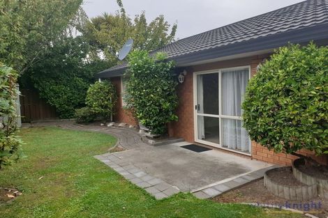 Photo of property in 2/20 Picton Avenue, Riccarton, Christchurch, 8011
