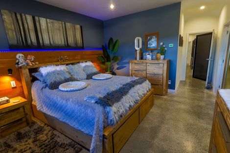 Photo of property in 57 Hawaiian Parade, Arkles Bay, Whangaparaoa, 0932