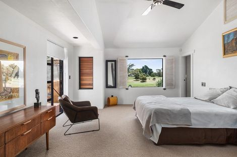 Photo of property in 214 Oceanbeach Road, Mount Maunganui, 3116