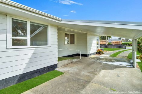 Photo of property in 5 Oturi Road, Waverley, 4510