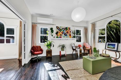 Photo of property in 87 South Road, Manaia, 4612