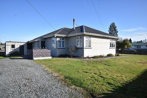 Photo of property in 9 Ossian Street, Milton, 9220