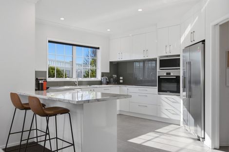 Photo of property in 9 Parau Drive, Bethlehem, Tauranga, 3110