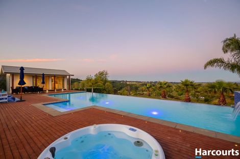 Photo of property in 35 Redwood Park Road, Redwood Valley, Richmond, 7081