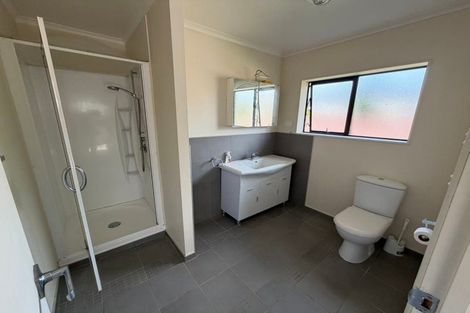 Photo of property in 163 Walter Strevens Drive, Conifer Grove, Takanini, 2112