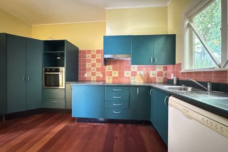 Photo of property in 2/51 Barnard Street, Wadestown, Wellington, 6012