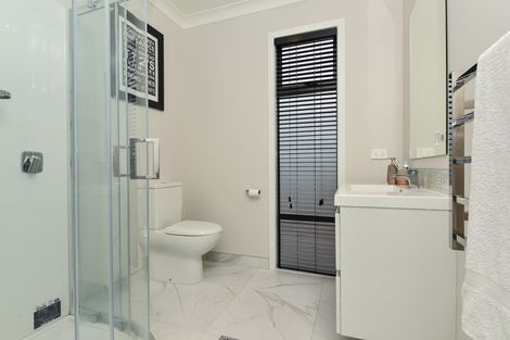 Photo of property in 4/25 Thackeray Street, Hamilton Lake, Hamilton, 3204