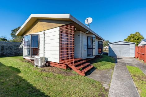Photo of property in 16 Tranmere Road, Fairfield, Hamilton, 3214