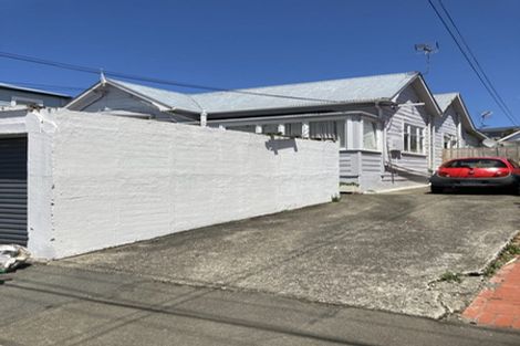 Photo of property in 54 Elizabeth Street, Mount Victoria, Wellington, 6011