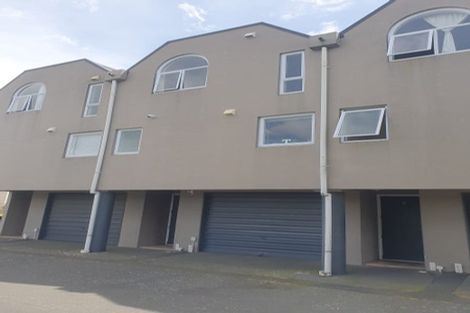 Photo of property in 2/102 Wainui Street, Riccarton, Christchurch, 8041