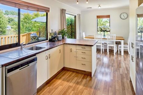 Photo of property in 16 Transom Close, Whitby, Porirua, 5024