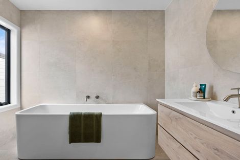 Photo of property in 38 Anchorage Drive, Karaka, Papakura, 2113